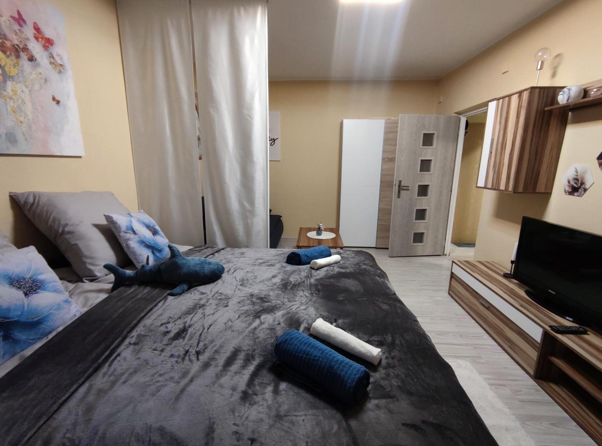 Veludo Apartments Centrum Free Parking Banska Bystrica Bagian luar foto